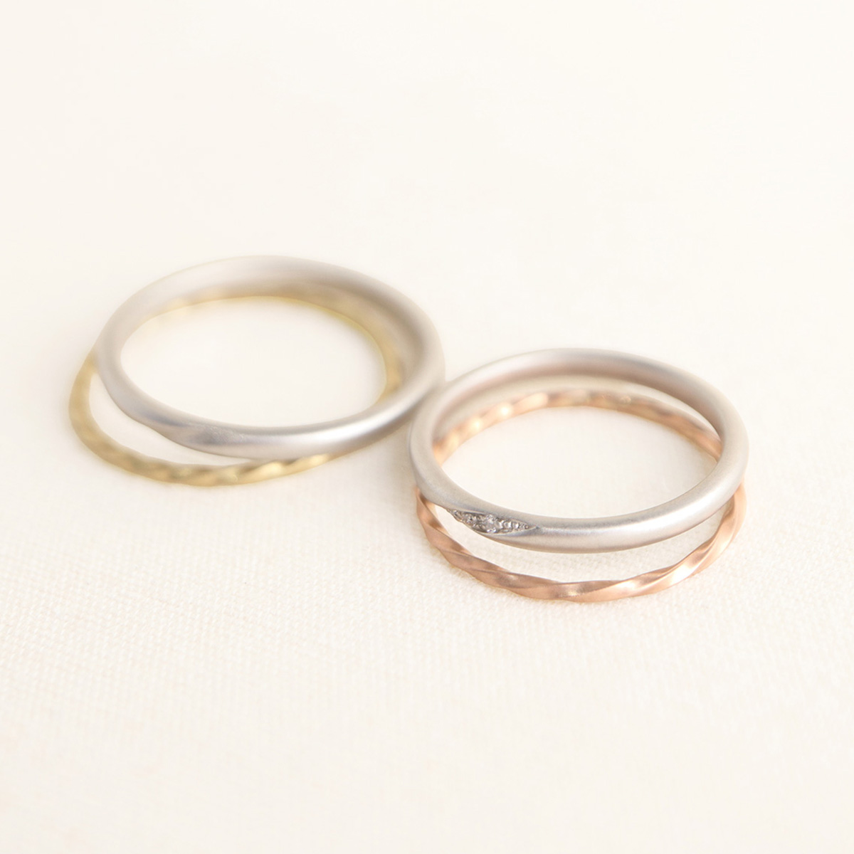 結婚指輪＋寄り添うリング (ねじり)